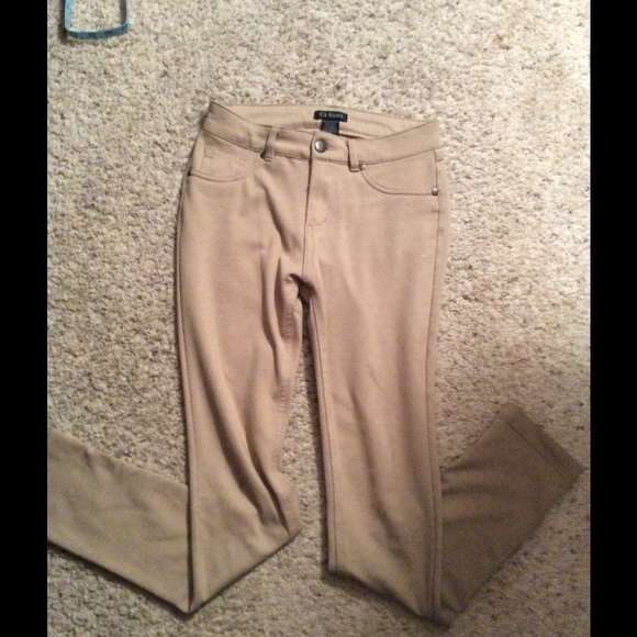 Skinny pants with stretch