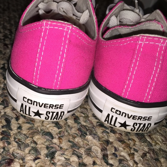 Converse - HOT PINK