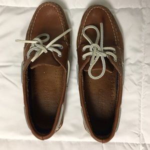 Sperry Topsider