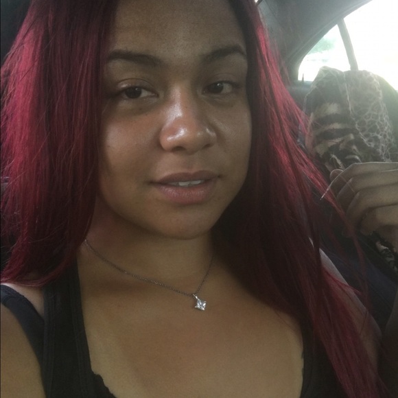 Meet your Posher, Benita - Picture 4 of 4