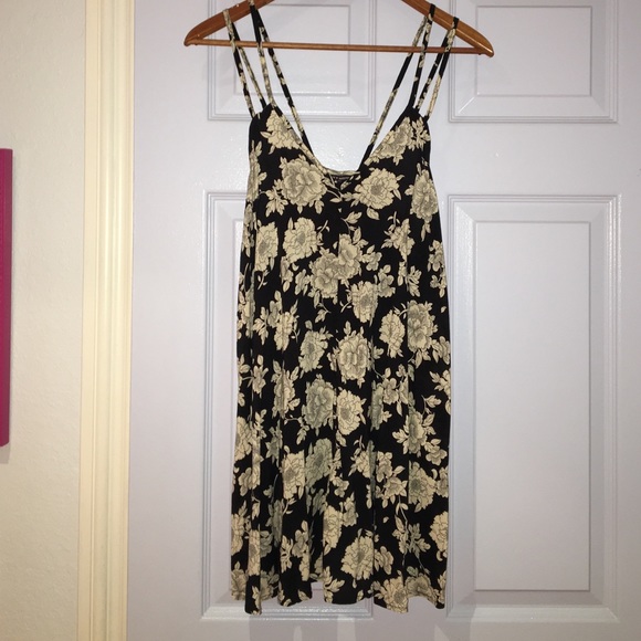 Brandy Melville Dress
