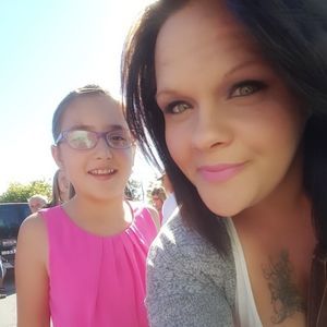 Meet your Posher, Desiree