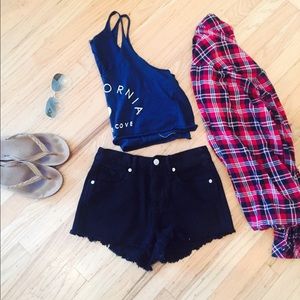 ✨NWOT✨Brandy High waisted shorts