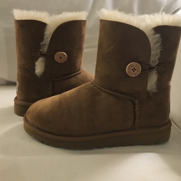 BAILEY UGG BOOTS!