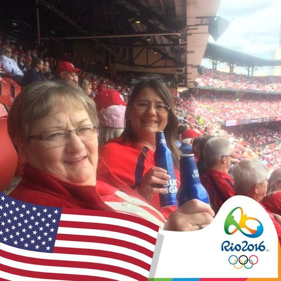 Meet your Posher, Cynthia - Picture 1 of 1