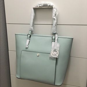Michael Kors Tote