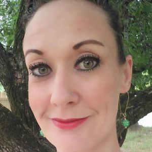 Meet your Posher, Sabrina