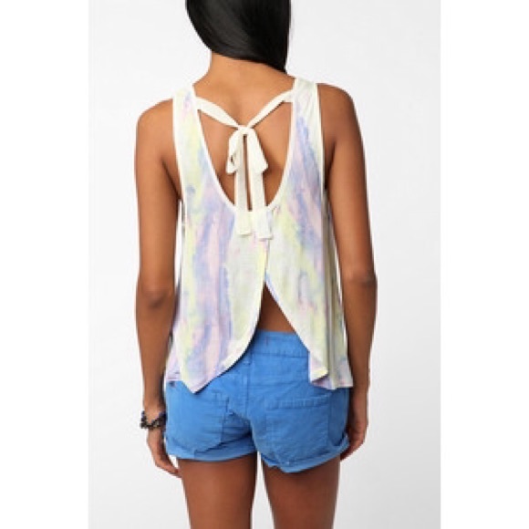 Tie-back tank top