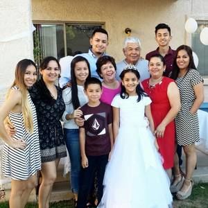 Meet your Posher, Ana lia