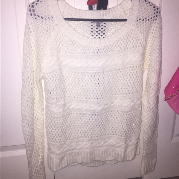 Knitted pullover sweater