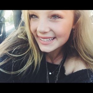 Meet your Posher, Hope