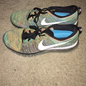 Nike Men's running shoes
