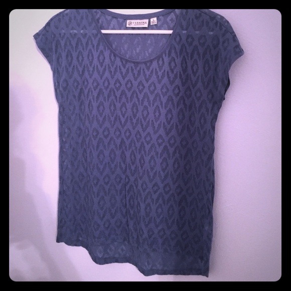 See through tshirt in a blue gray color