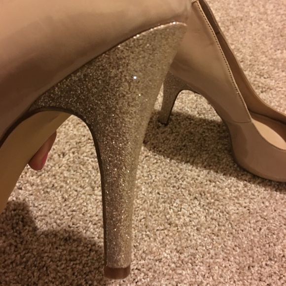 Steve Madden peep toe heels! Size 9.5 - Picture 3 of 3