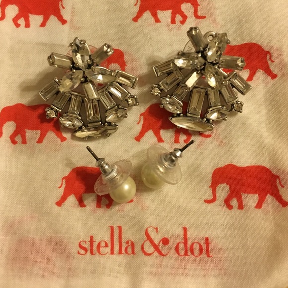 Authentic Stella & Dot 4-Way Starburst Ear Jacket