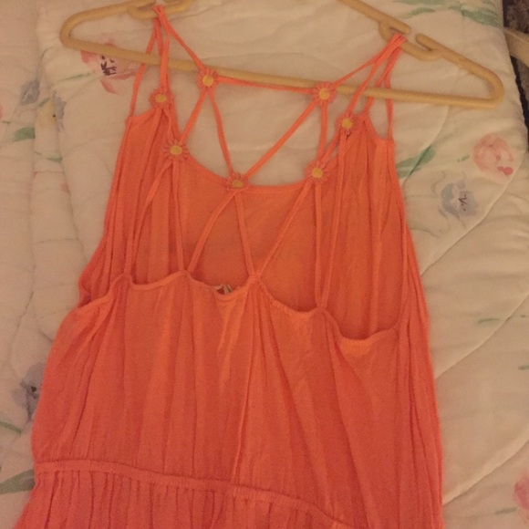 Coral Daisy Tank 🌼