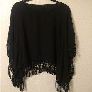 Black fringe loose blouse