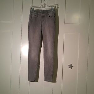 Grey skinny jeans