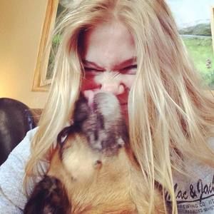 Meet your Posher, Victoria