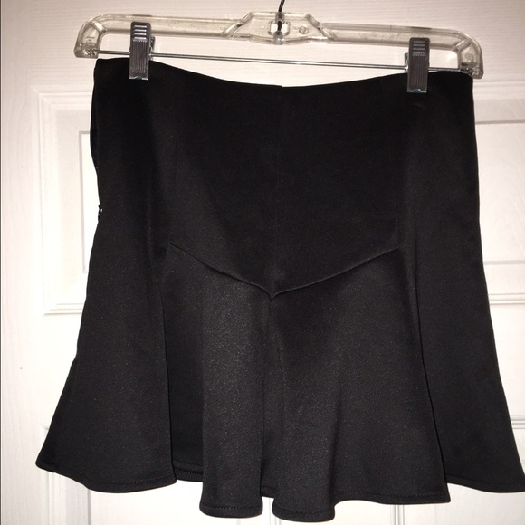 Black Forever 21 Circle Skirt