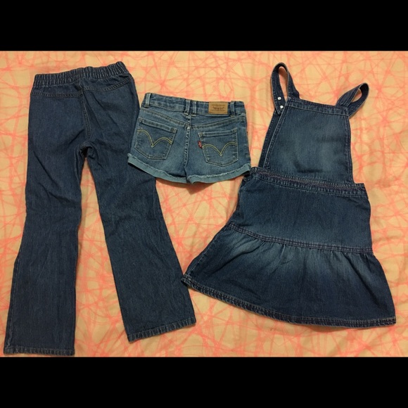 set of 3 blue deni pant, short and dress. size 6 - Picture 2 of 4