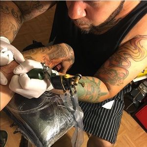 Meet your Posher, Joshua