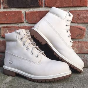 Creamy Timberlands