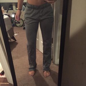 Therma fit Nike sweatpants size xs