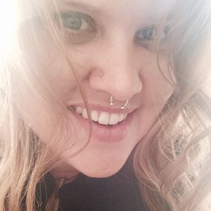 Meet your Posher, Shelly