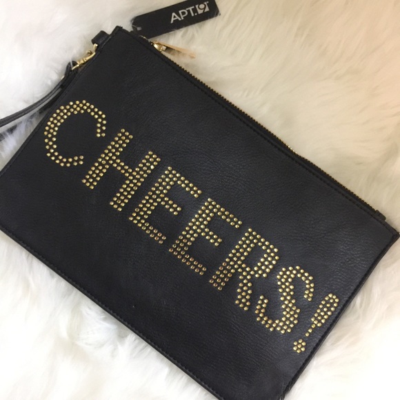 🐾 New🐾 Apt 9 wristlet - Picture 2 of 6