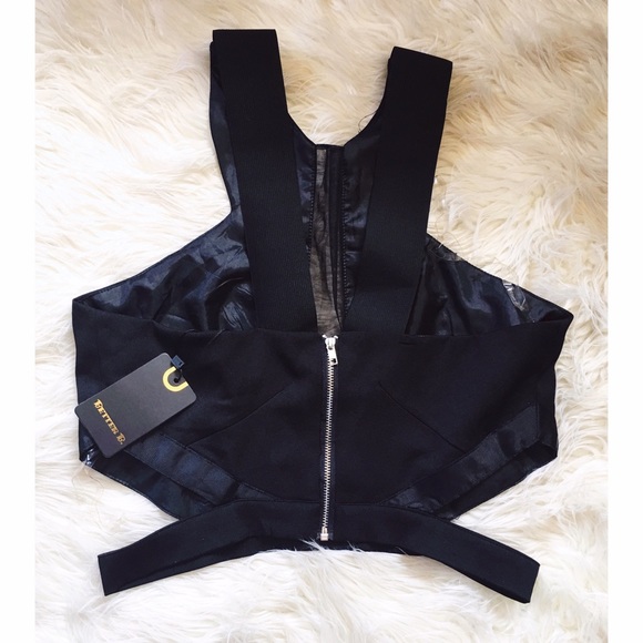 Black Crop Top - Picture 2 of 4