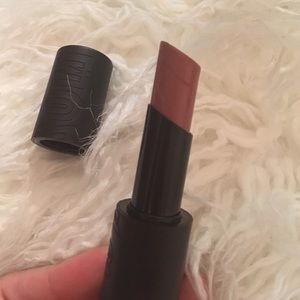 NEW NUDEBuxom Matte lipstick in "SINFUL CINNAMON"