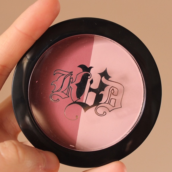 BRAND NEW Kat Von D, SHADE & LIGHT BLUSH