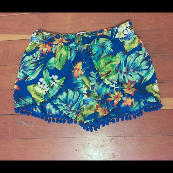 Tropical Pom Pom shorts