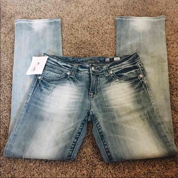 NWT Miss Me Jeans Boot Cut ❤️