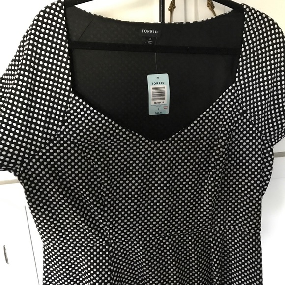 SOLD. Stunning vintage inspired polka dot dress! - Picture 5 of 8