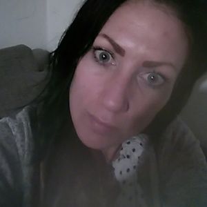 Meet your Posher, Lorinda