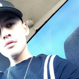 Meet your Posher, Luis