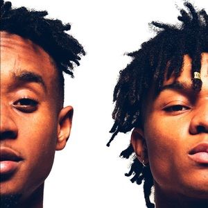 Meet your Posher, Lopez