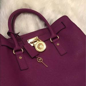 Michael Kors Hamilton Pomegranate Color - image 1