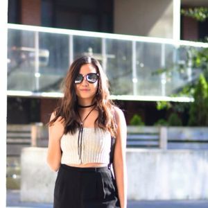 Meet your Posher, Gina