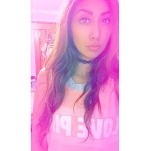 Meet your Posher, Maria