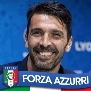 Meet your Posher, AmiƝe