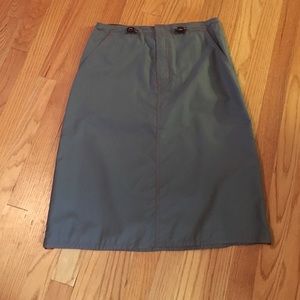 Gap Skirt size small