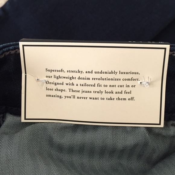 Abercrombie and Fitch Supersoft Denim Jean Legging - Picture 3 of 4