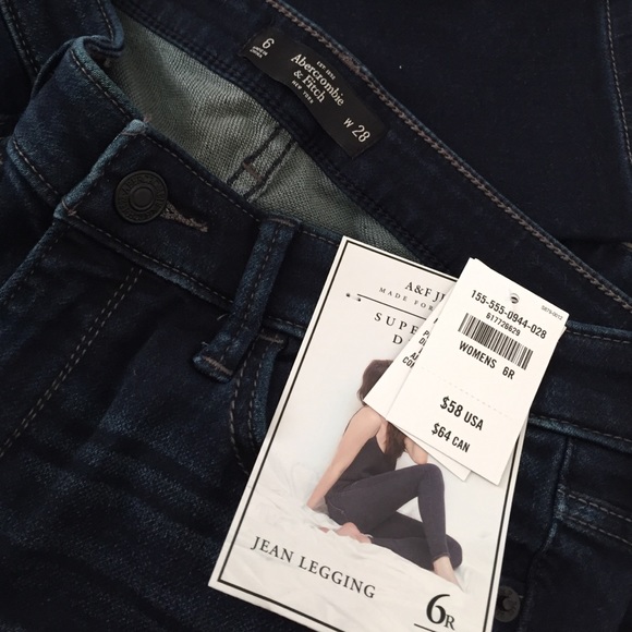Abercrombie and Fitch Supersoft Denim Jean Legging - Picture 4 of 4