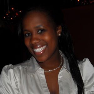 Meet your Posher, Kenza