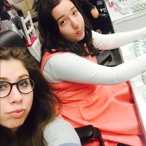 Meet your Posher, Devorah