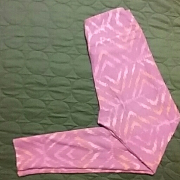 Lularoe OS pink leggings