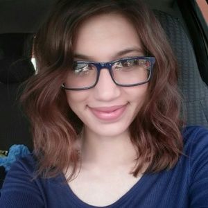 Meet your Posher, Vannessa